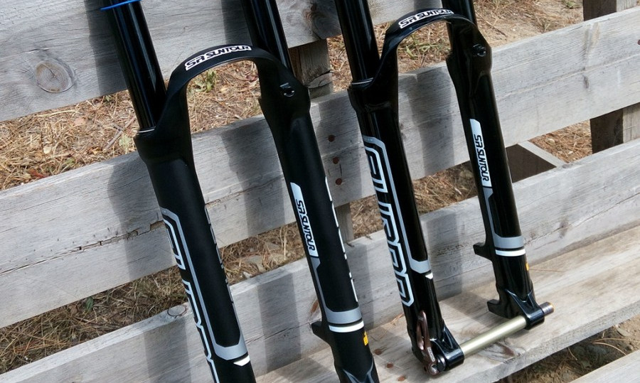 Fourches SR-Suntour AURON 2016 : elles sont en stock ! Fourches SR-Suntour AURON 2016 : elles sont en stock !