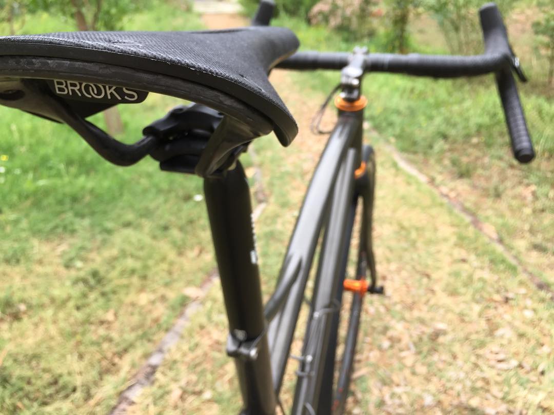 Long distance saddle @brooksengland Cambium C13, gravel approuved!