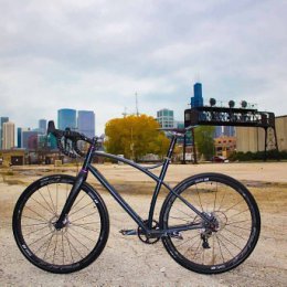 Brve #gravelbike #chicago #skyline #steelbike #madeinfrance #handmade #happycustomer