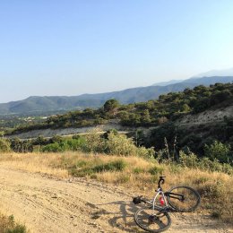 @theradavist Is there a bit of LA area in #pyreneesorientales #gravelbike tracks?