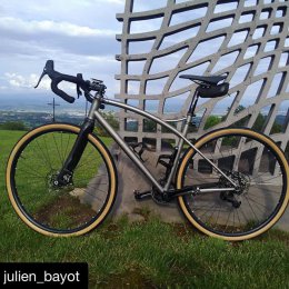 Julien #happycustomer and his #gravelbike #titanium ready to go for #btr2018