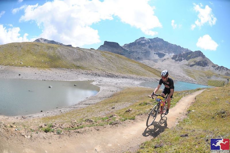 Essai du vélo Gravel par Veloderoute.com Essai du vélo Gravel par Veloderoute.com