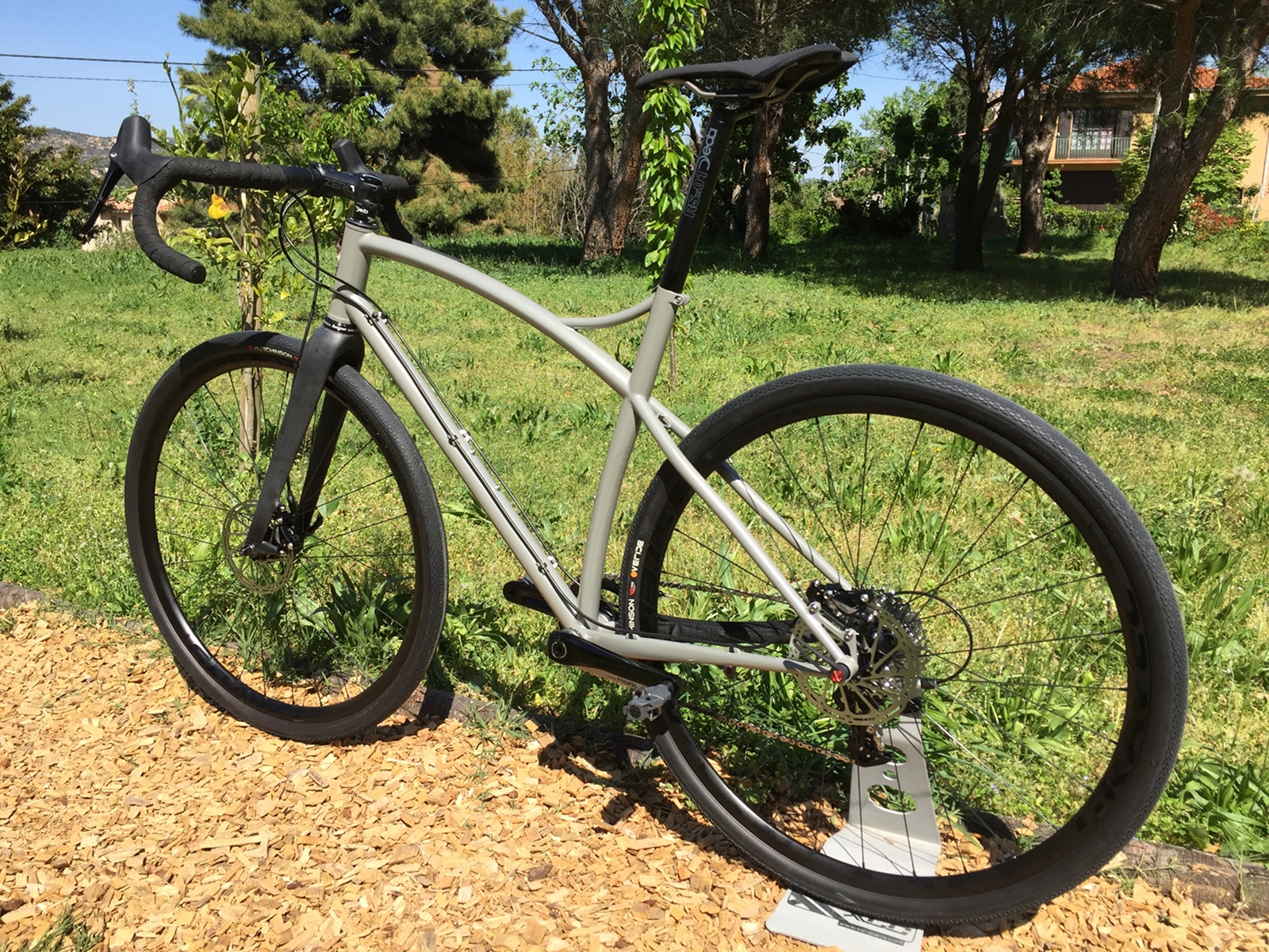Découvrez le vélo Gravel de Stéphane Découvrez le vélo Gravel de Stéphane