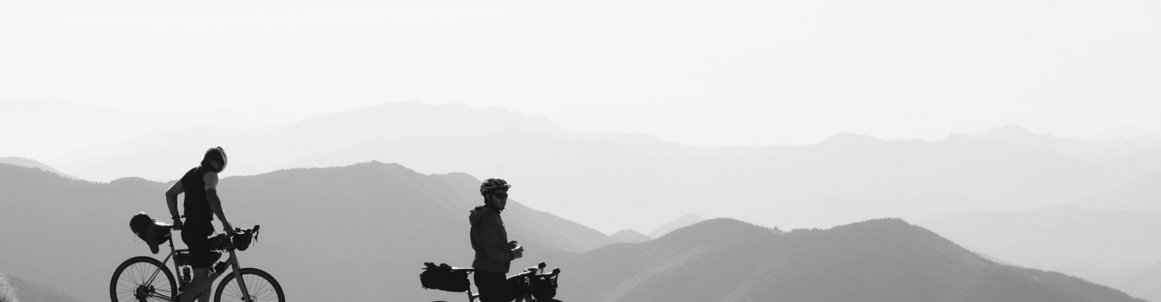 Les Démineurs : Laventure gravel sauvage autour du Canigou Les Démineurs : Laventure gravel sauvage autour du Canigou