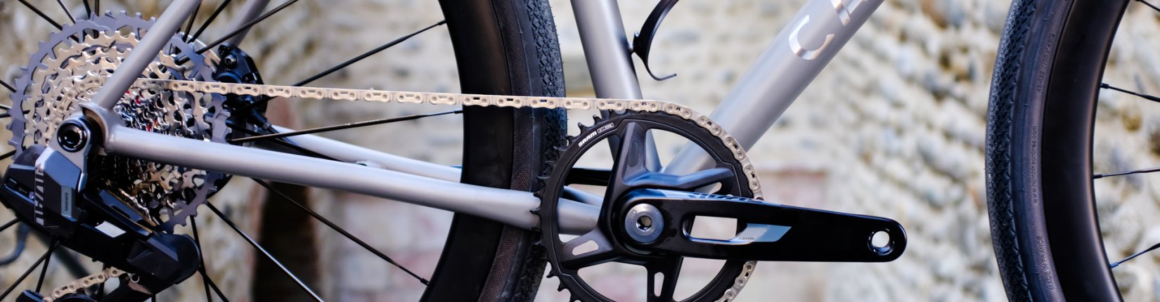 Titane vs Acier : La qu�te du gravel parfait pour F�lix