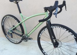 Gravel Espresso bike with TRP Fork