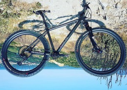 Prototyoe #aviatube #297+ @asterionwheels @srammtb @hutchinsontires
