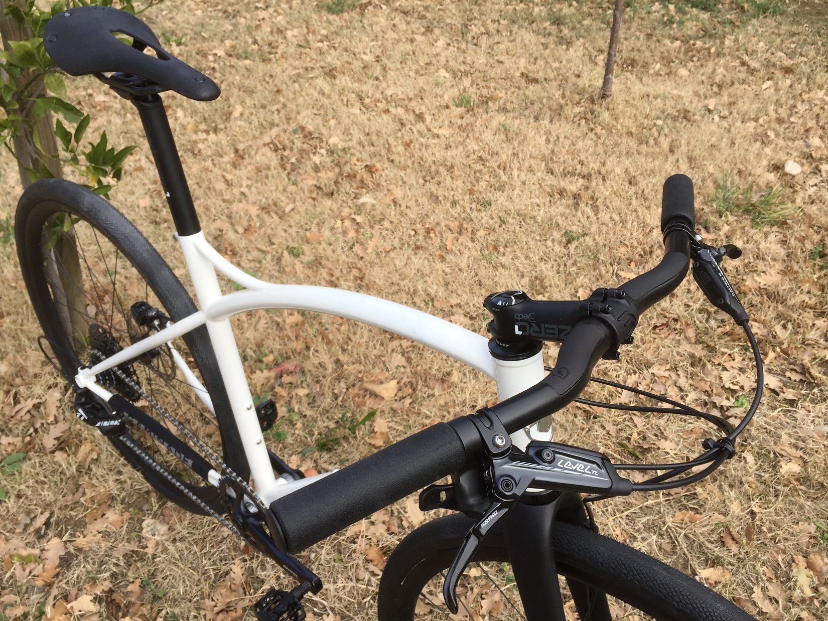 Vélo gravel cintre plat - Actualités - Des vélos conçus et fabriqués en  France - Caminade
