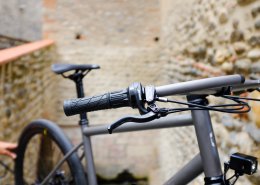 Le porte-drapeau Caminade : une histoire de passion partagée Le porte-drapeau Caminade : une histoire de passion partagée