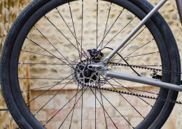 Le porte-drapeau Caminade : une histoire de passion partagée Le porte-drapeau Caminade : une histoire de passion partagée