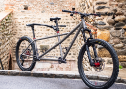Construire un tandem VTT en titane pour le Roc dAzur