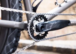 Construire un tandem VTT en titane pour le Roc dAzur